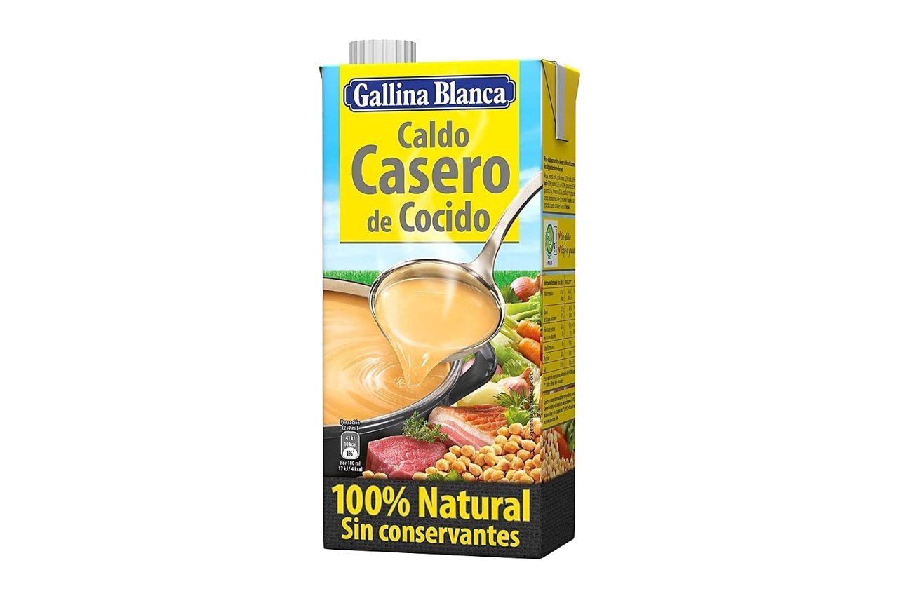 Caldo casero de cocido