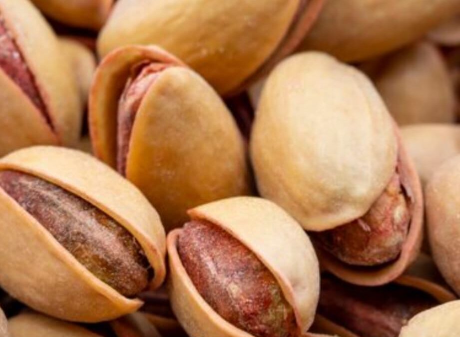 Almendra Cruda con Piel